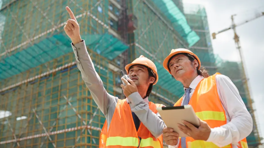 Mũ bảo hộ lao động giúp bảo vệ sức khỏe và tính mạng của người lao động.