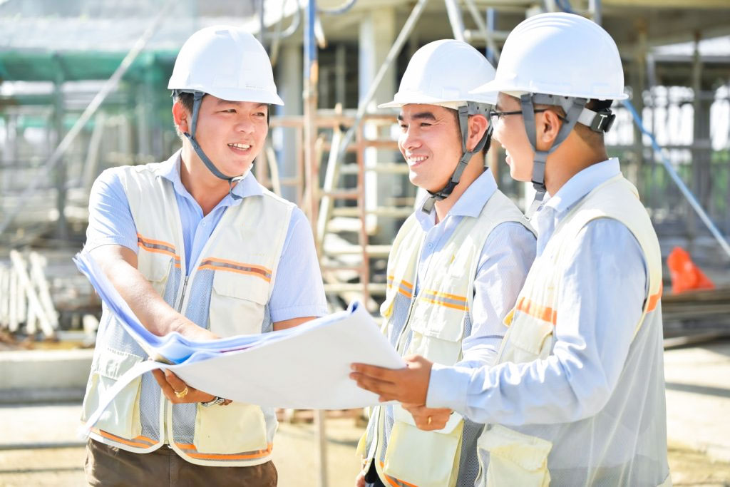 Mũ bảo hộ lao động đảm bảo an toàn và sức khỏe tối đa cho những người lao động. 